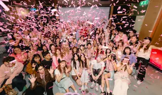 ทำถึงจนศิลปินรีโพสต์! Olivia Rodrigo drop dead karaoke อีเวนต์คาราโอเกะฉลองคัมแบ็ก แฟนไทยแข่ง-ร้องเพลงคาราโอเกะกันสนุกสุดเหวี่ยงแทบไม่วางไมค์ พร้อมฉลองต่อยาว ๆ กับ Photobooth เฟรมสุด Exclusive ที่ SUCH A SMALL WORLD วันนี้-31 ส.ค. นี้