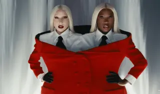 เพราะทุกวันคือรันเวย์! Lady Gaga x Doechii ประชันลุคแฟชั่นแบบไม่มีใครยอมใคร ใน MV ล่าสุด “Runway” เพลงประกอบหนัง The Devil Wears Prada 2 แซ่บไฟลุกทั้งหนังทั้งเพลง