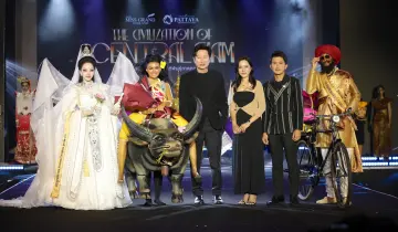 “The Civilization of Central Siam”  “ชาติพันธุ์ภาคกลาง” สาดมนต์ขลัง บนเวที Miss Grand Thailand 2026  ประเพณีวิ่งควาย “เกียรติศักดิ์แห่งทุ่งบางพระ” มิสแกรนด์นครพนม คว้ารางวัลยอดเยี่ยม