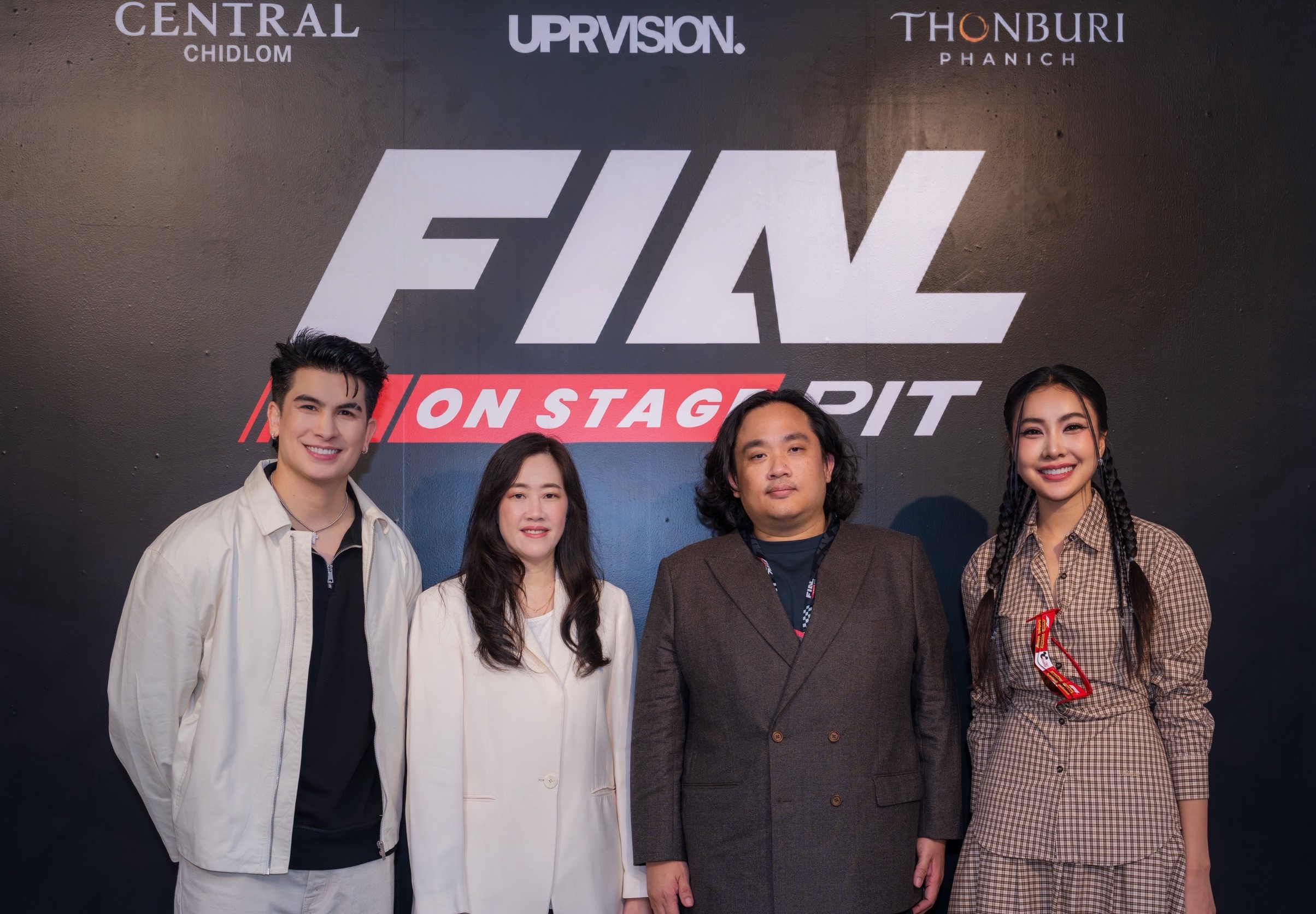 FINAL PIT ผนึกกำลังห้างเซ็นทรัล ในเครือเซ็นทรัล รีเทล และ ธนบุรีพานิช เร่งเครื่องขยาย Motorsport Community ของไทย  รับกระแส Formula 1 ที่กำลังเติบโตทั่วโลก ณ ห้างเซ็นทรัลชิดลม