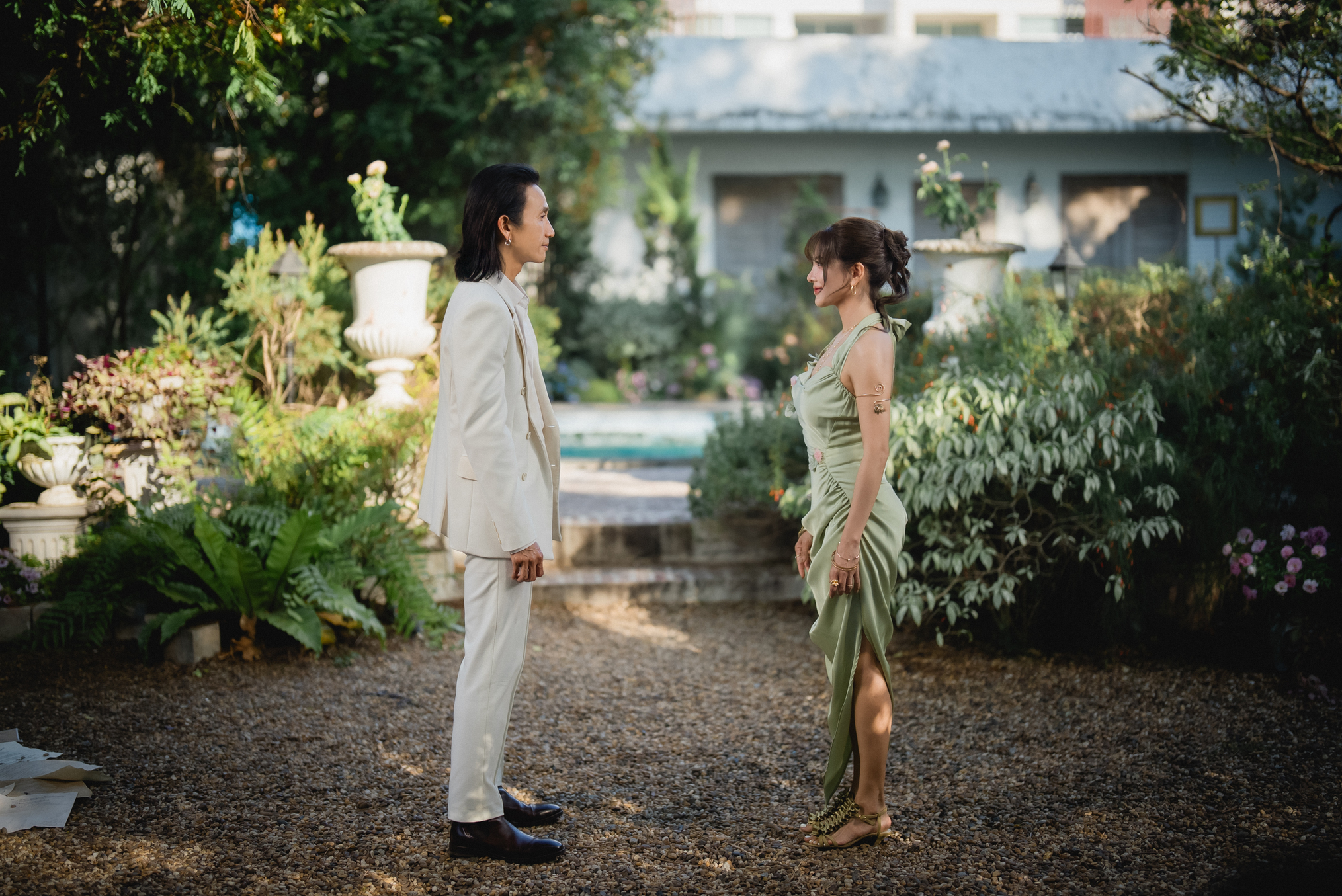 JEEP x MABELZ PiXXiE ส่งผ่านเพลงรักที่อบอุ่นผ่านเพลง   “นิทานของเรา (Our Tale)” ที่ได้ ‘ก้อย รัชวิน’ และ ‘ตูน อาทิวราห์’ มาร่วมแสดง MV