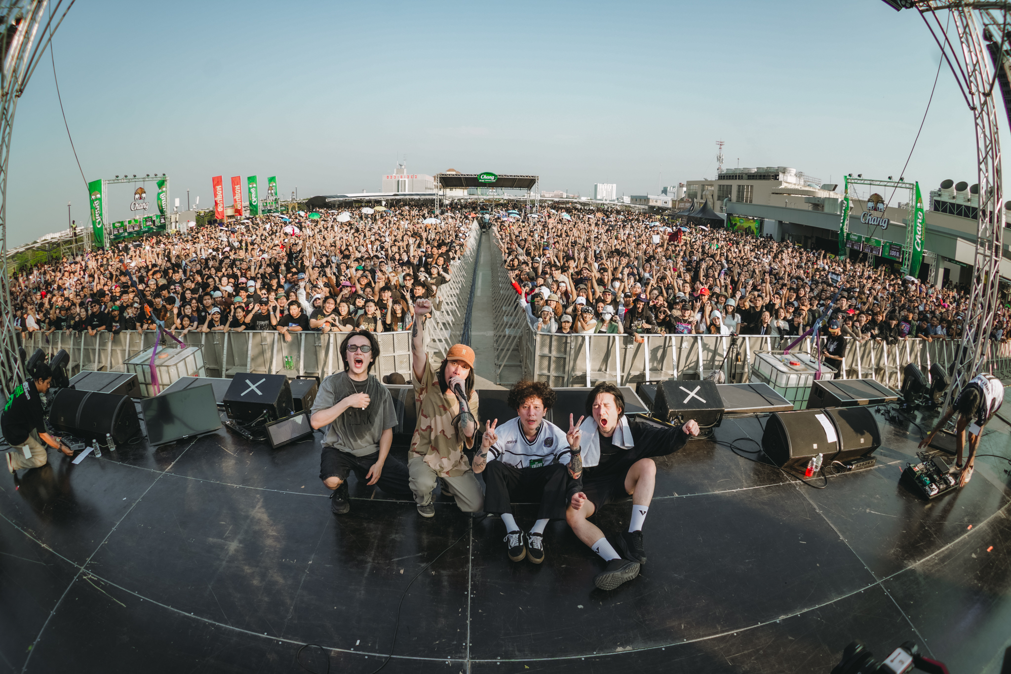 ร็อกสะเทือนตึก! BODYSLAM / BIGASS / POTATO / LABANOON / LITTLE JOHN / SWEET MULLET ยึดดาดฟ้า ใส่ความเดือดใน “ขย่มตึก Festival 2026”