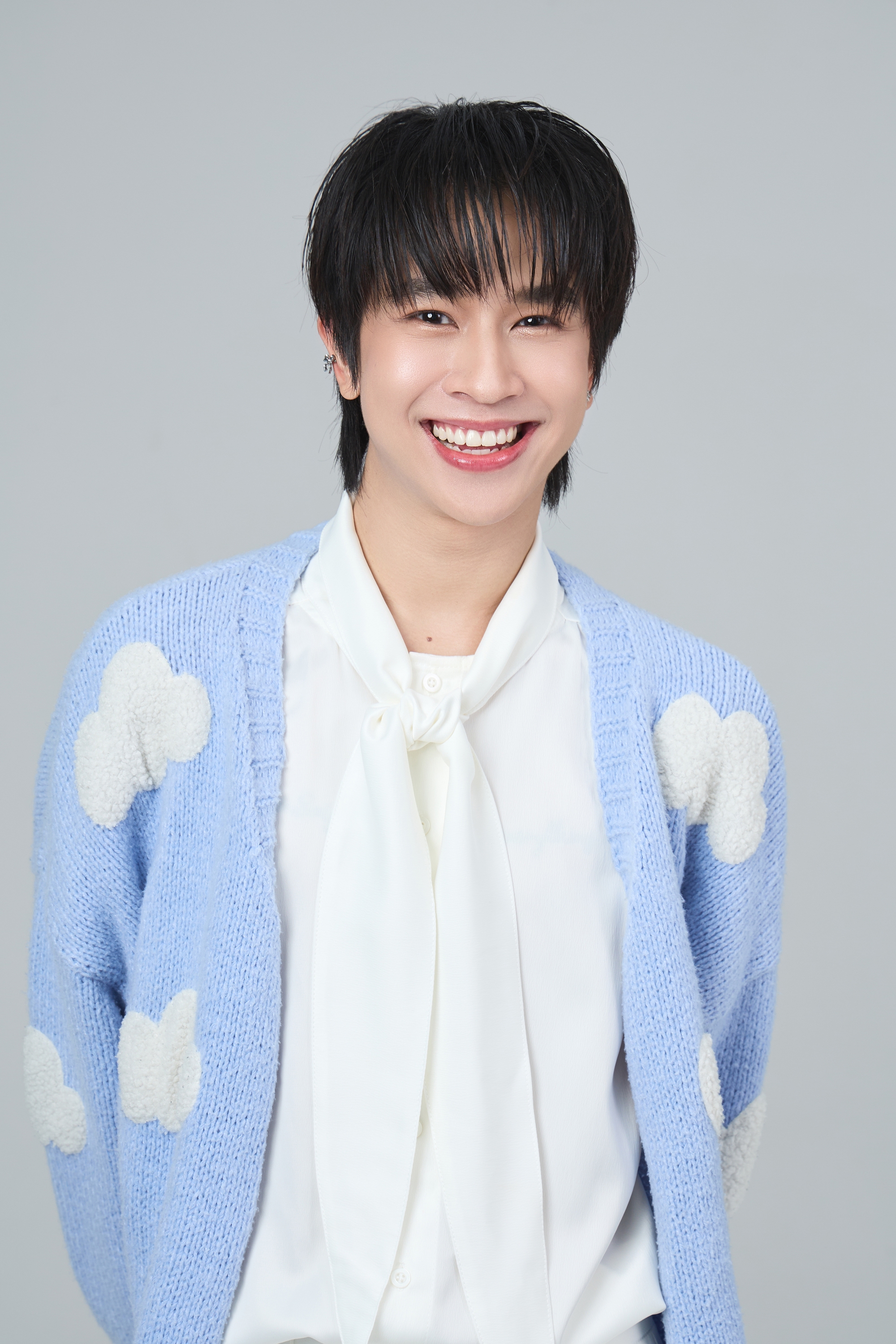 “ฟลุ้ค ณธัช” แฮปปี้อายุครบ 30 ซุ่มเรียนปริญญาโท ควบคู่ทำงานในวงการบันเทิง  ลั่นไม่หายไปไหน เตรียมเสิร์ฟซีรีส์-ละครเวทีให้แฟนๆ หายคิดถึง