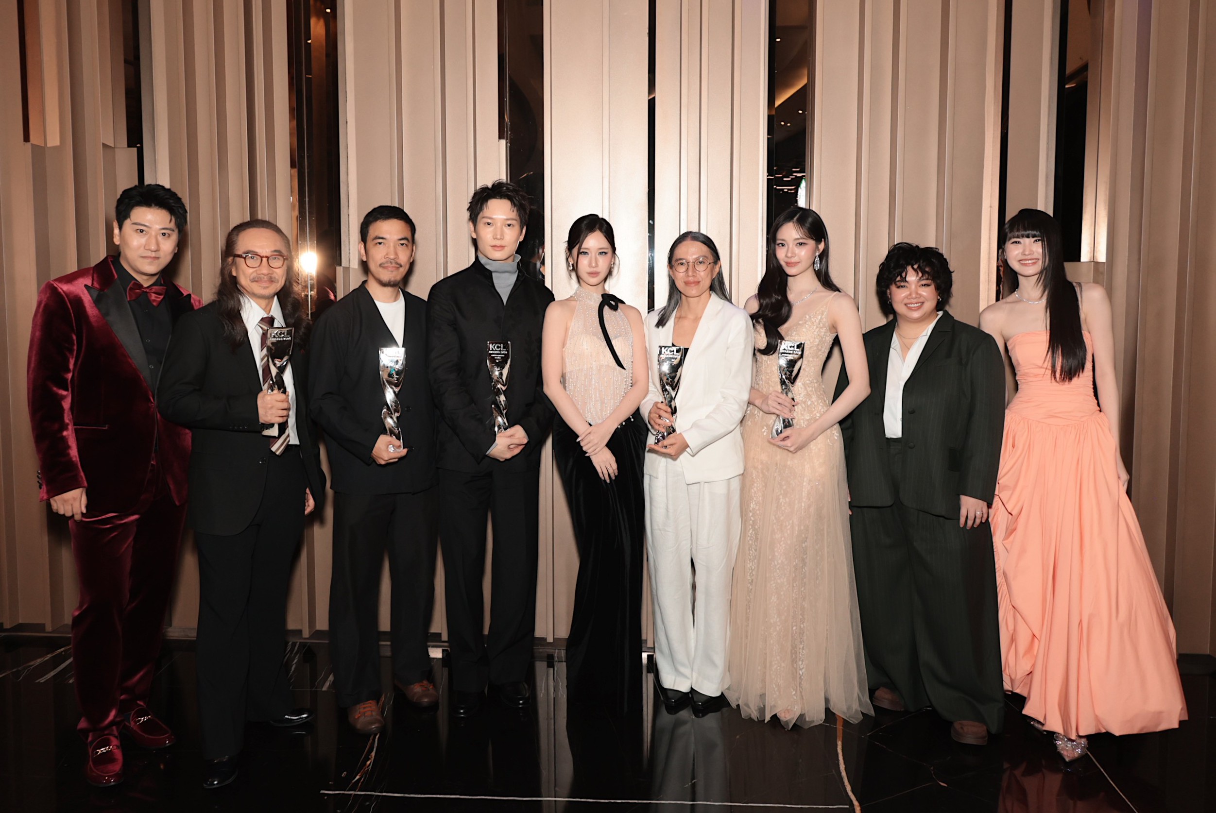 “GDH”ตอกย้ำคุณภาพ!! คว้า 5 รางวัล  ในงานประกาศรางวัล “คมชัดลึกอวอร์ด  ครั้งที่ 22”