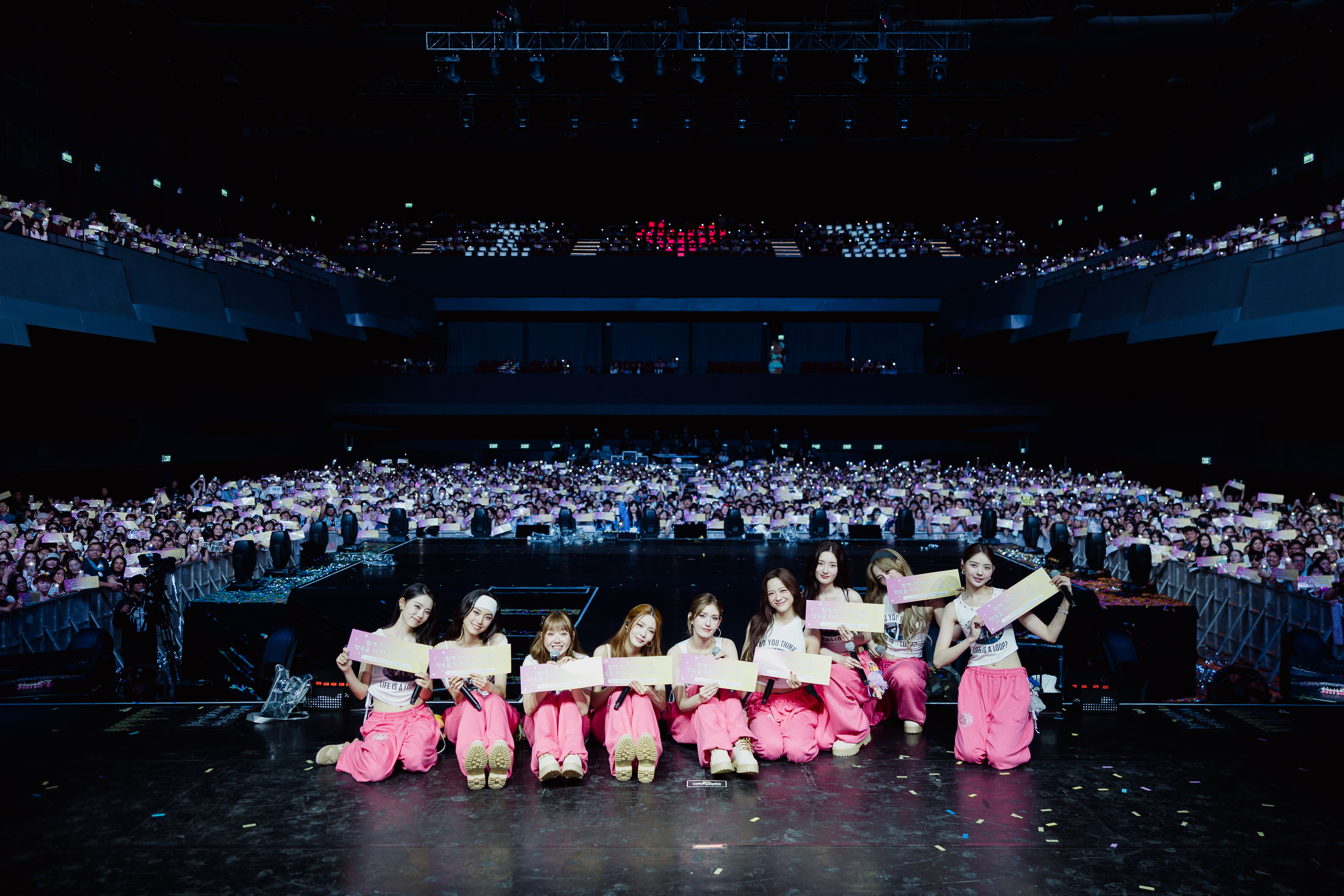 สุดจะเริ่ด! I.O.I สาดความสุขล้นฮอลล์ สมมง 10 ปีที่รอคอย  ปลดล็อกความคิดถึงกับแฟนไทย ใน “2026 I.O.I Concert Tour: LOOP in BANGKOK”