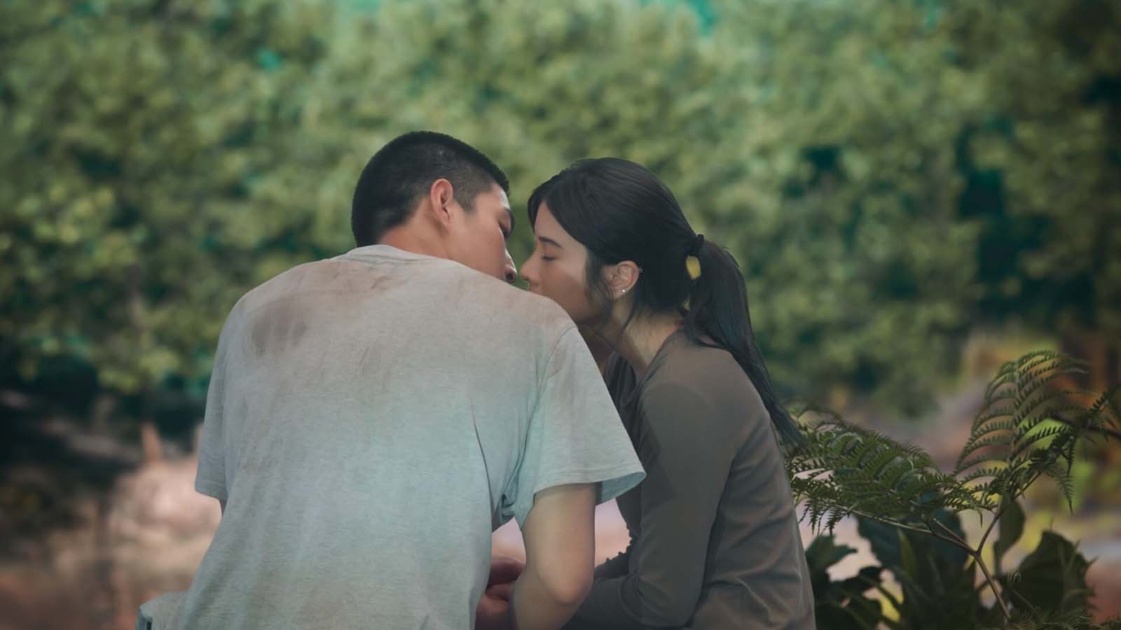 พักรบมาพบรัก! "กระทิง-เก้า" เสิร์ฟโมเมนต์หวานกลางป่า  บู๊เดือดแค่ไหนก็ยังยิ้มได้ ใน “ เกมส์โกงเกมส์ (The Scammer Games)  ”