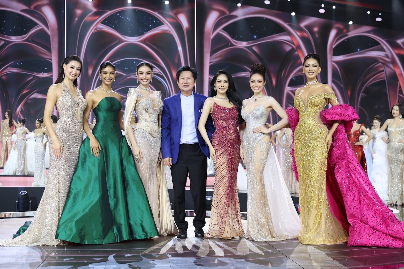 นางงาม “Miss Universe Thailand 2026” สวย มั่น แพง ออร่าพุ่ง!  ฟาดจัดเต็ม ชุดว่ายน้ำ-ชุดราตรี เก็บคะแนน Preliminary ที่บอกเลยว่า…สุด!!