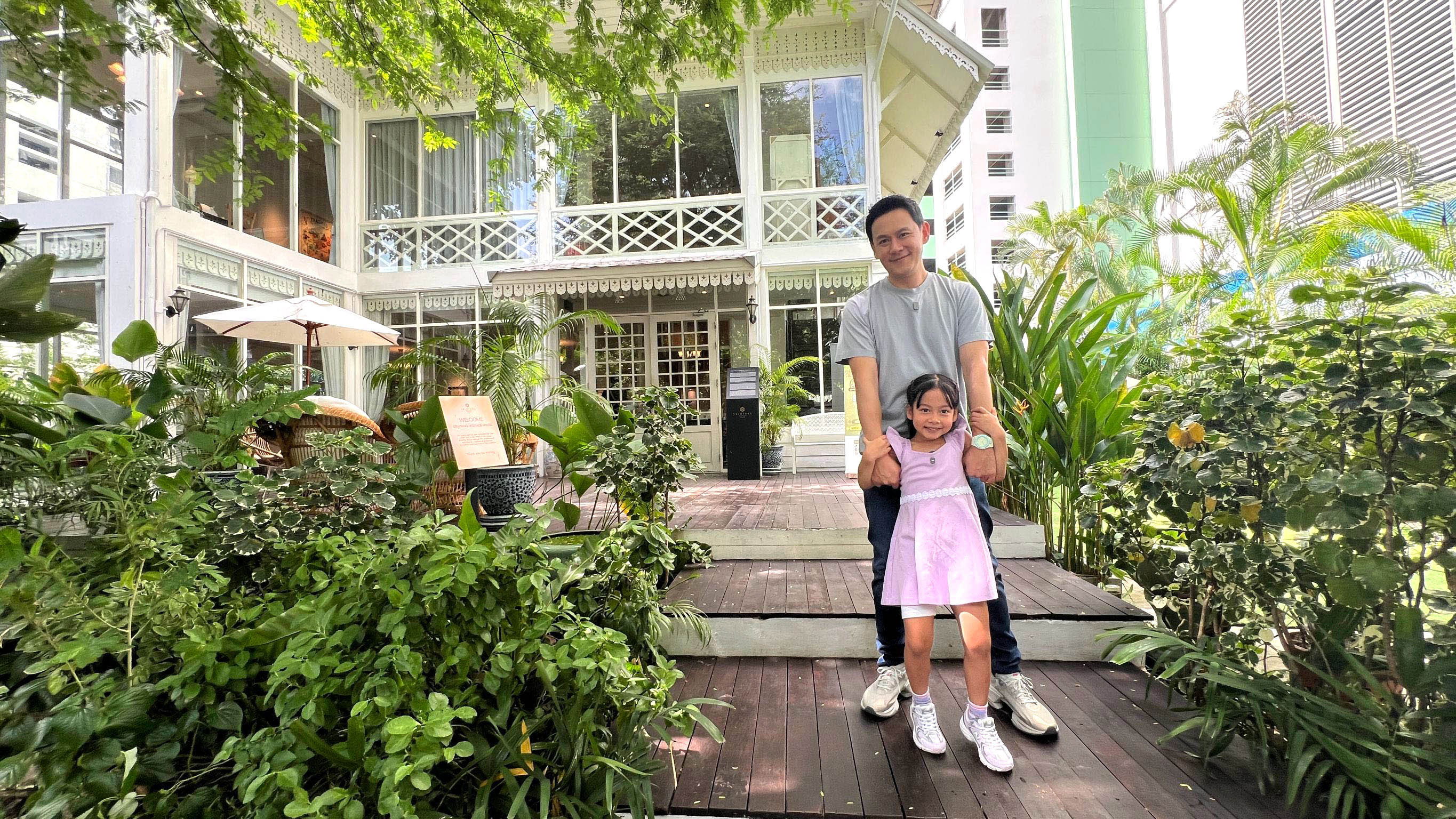 “นาตาชา” รวบตึงของดี 4 ภาค  “ฟลุค&ลี” พิสูจน์แซ่บ 6 ปีมิชลิน