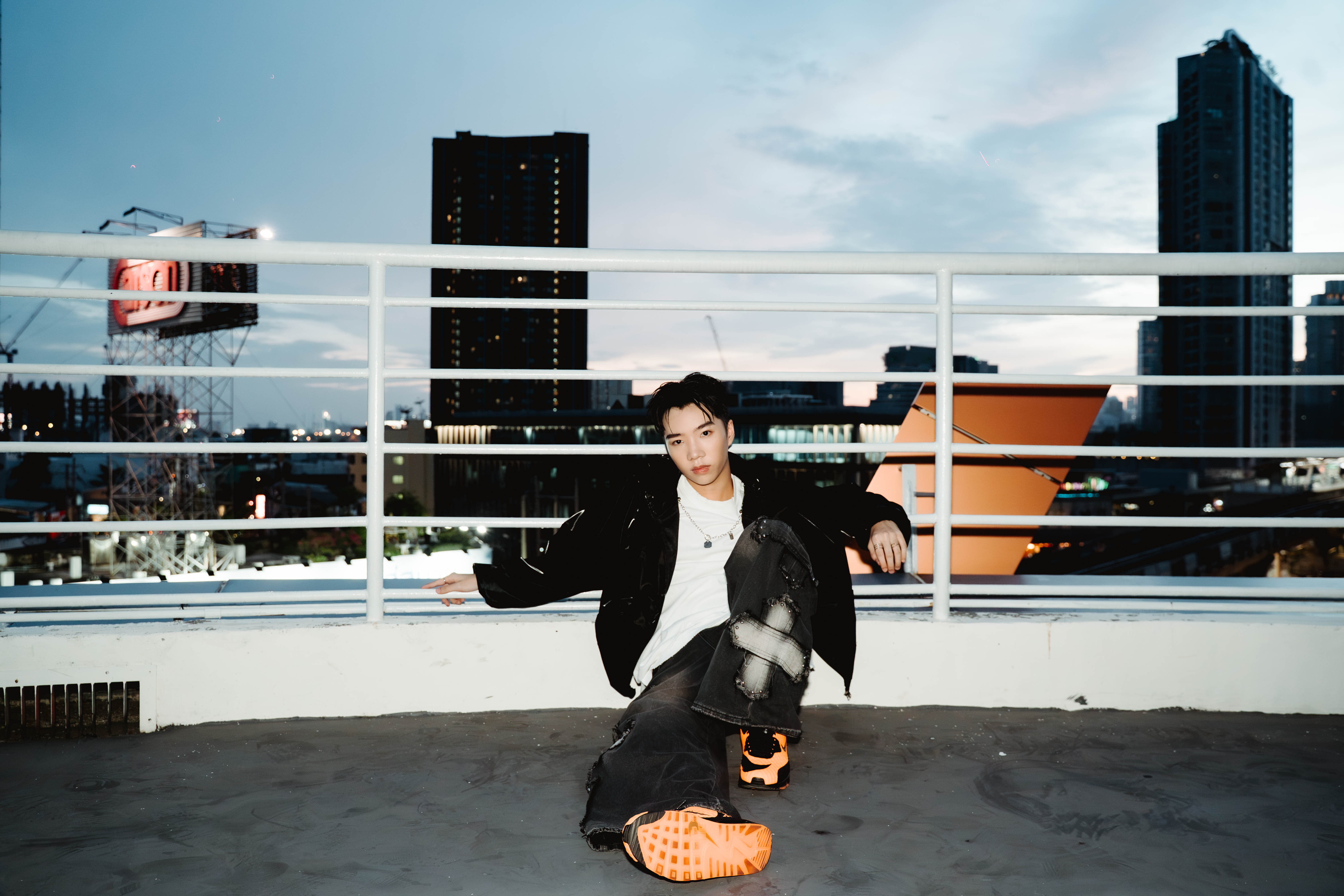 A-DAS ส่งซิงเกิ้ลใหม่ “Meant To Be” ประกาศชัดความสัมพันธ์ ฉันมีแค่เธอตลอดไป