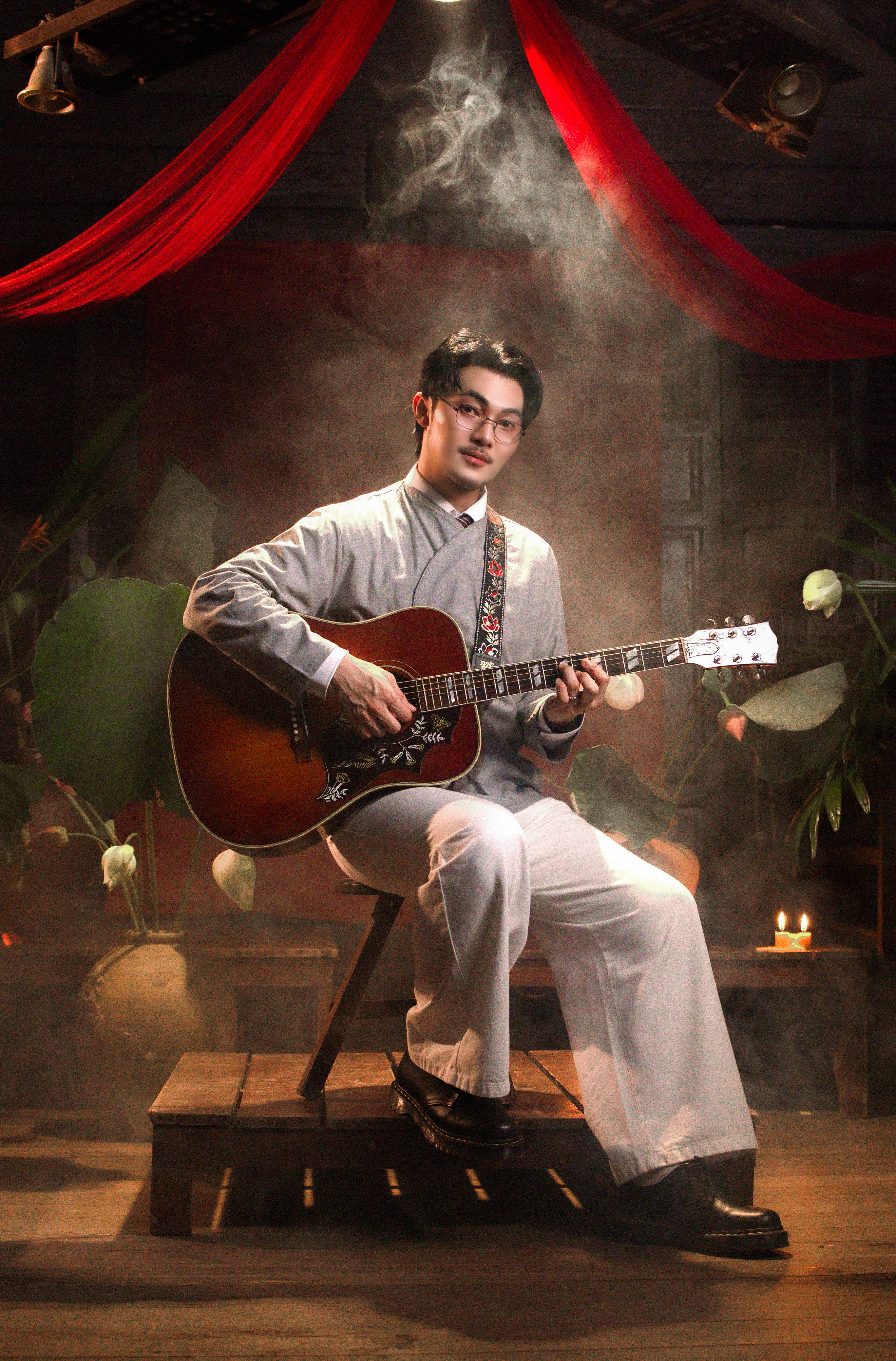 ตราตรึงจิตข้ามเวลา! Bewmeelue จุดประกายรักผ่าน “เทียนหอม” บทเพลงกลิ่นอบอวลรัญจวนใจ ชวนพักกายในอ้อมกอดที่เฝ้ารอ