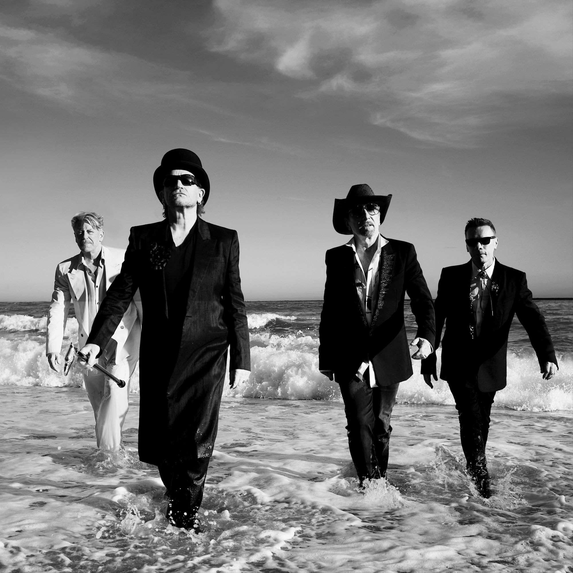 ของจริงกลับมาแล้ว! U2 ปลุกจิตวิญญาณร็อกแอนด์โรลให้เดือดอีกครั้งกับ “Silencio” เตรียมส่งอัลบั้มใหม่ในรอบ 9 ปี Carnaval De Luz วันที่ 13 พ.ย. นี้