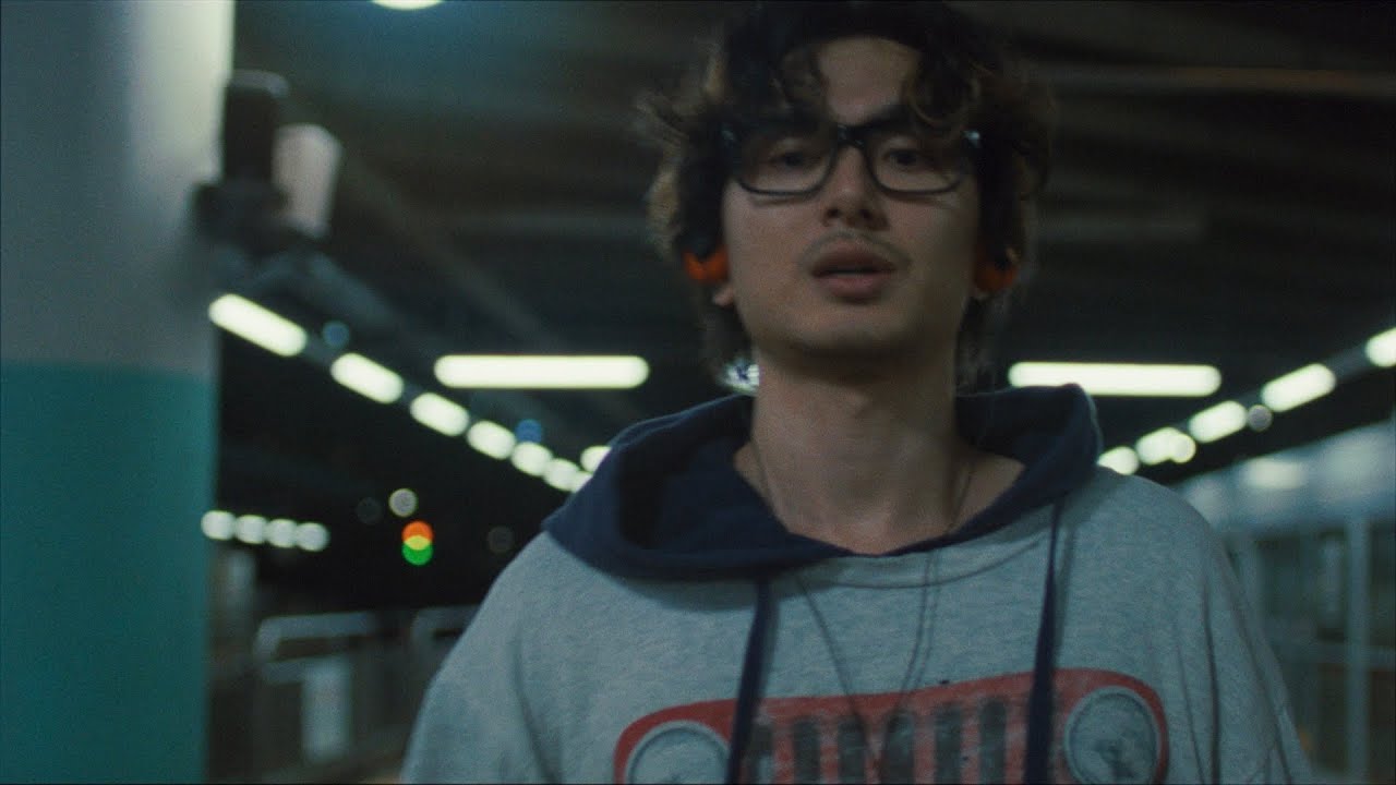 Fujii Kaze มาลุคใหม่ ในมิวสิกวิดีโอเพลง “You” เพลงโปรดของแฟน ๆ หลายคน ถ่ายทำที่เกาหลีใต้ ชวนแดนซ์ไปกับผองเพื่อนกับเพลงเพราะสไตล์ ‘80s