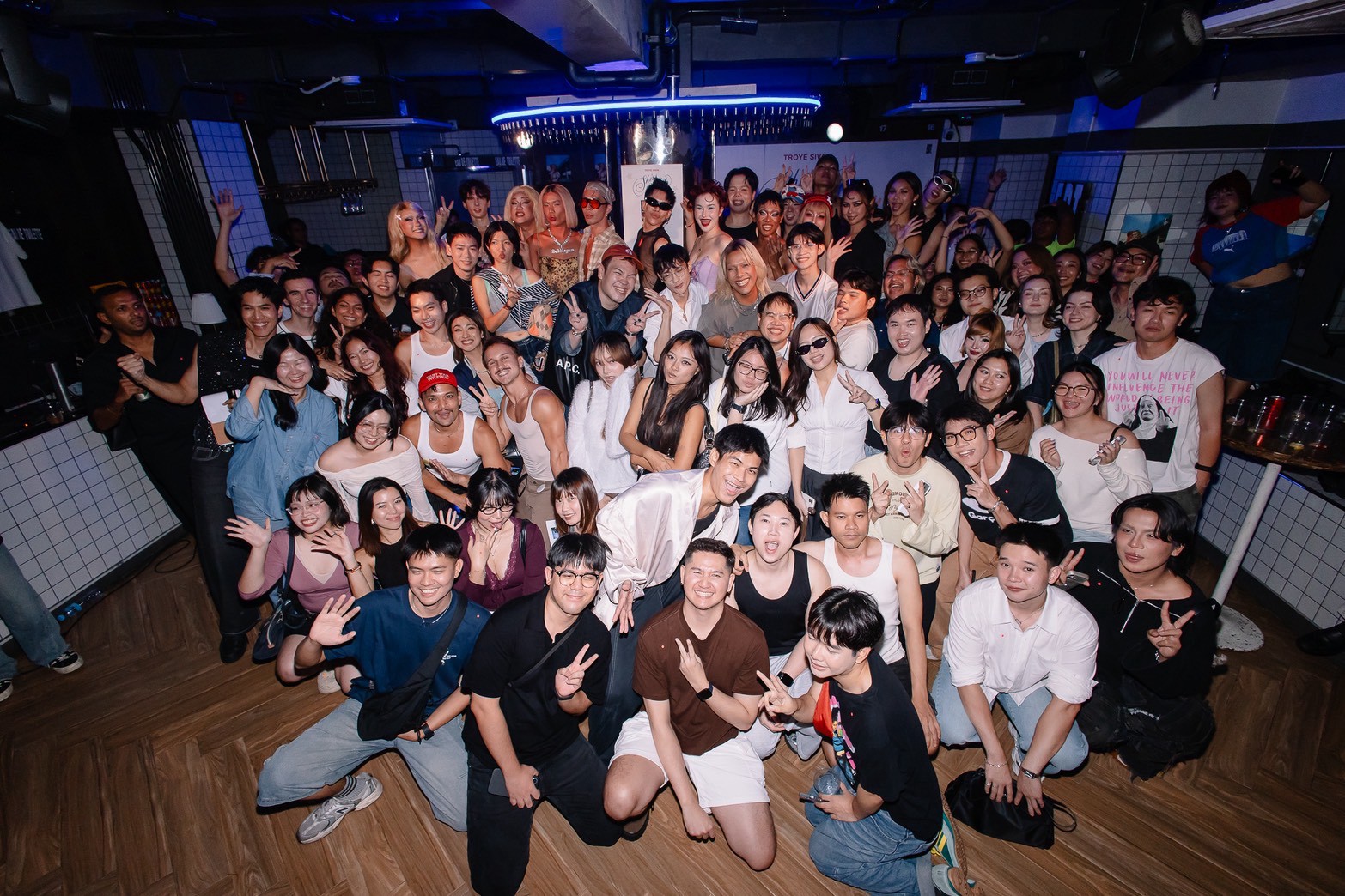 เริ่ดทุกช็อต จึ้งทุกโมเมนต์ รวมพลคนรัก Troye Sivan ที่สนุกสุดเหวี่ยงที่สุด ในงาน Troye Sivan She's The Best Intimate Album Listening Party In Thailand