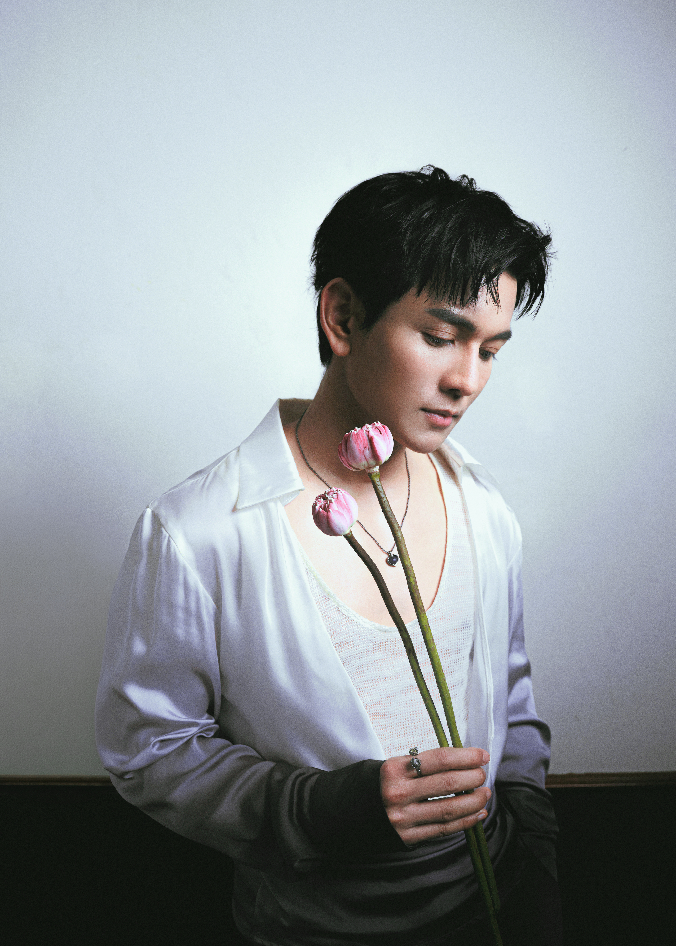 “กัน นภัทร” คัมแบ็ก! ส่งซิงเกิลใหม่ “พิราลัย” ถ่ายทอดคำมั่นรักแท้ มีให้เธอเพียงคนเดียว ที่ได้ร่วมงานกับ LOVEiS