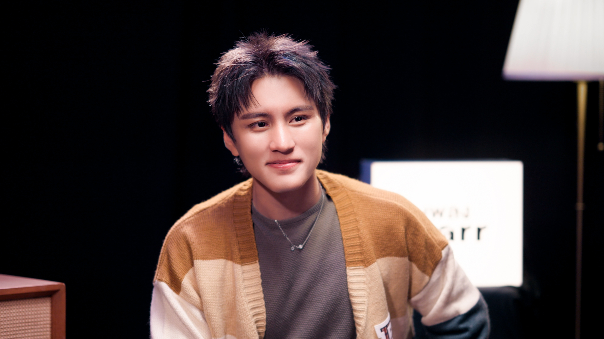 บูม สหรัฐ ถ่ายทอดบทเพลงฮีลใจ “เลือกตัวเองก่อน” ชวนกลับมารักตัวเองอีกครั้งที่ได้ร่วมทำกับ marr team