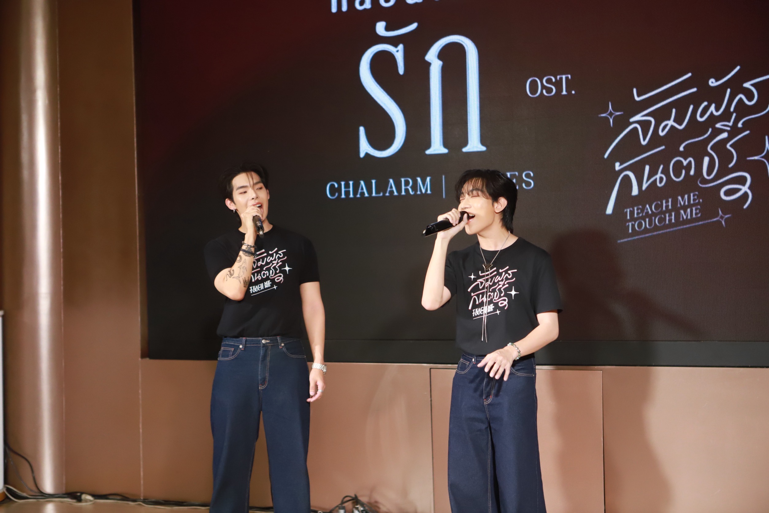 “เอบี กรุ๊ป เอ็นเตอร์เทนเมนท์” เปิดตัวซีรีส์ “สัมผัสกันต์ธีร์ (Teach Me Touch Me The Series)”  เสิร์ฟความโรแมนติกเข้มข้นสุดร้อนแรง พร้อมจัดรอบ Premiere EP.1 เต็มอิ่มในโรงภาพยนตร์  ชวนปักหมุดชมตอนแรก 14 ตุลาคมนี้ ทาง iQIYI